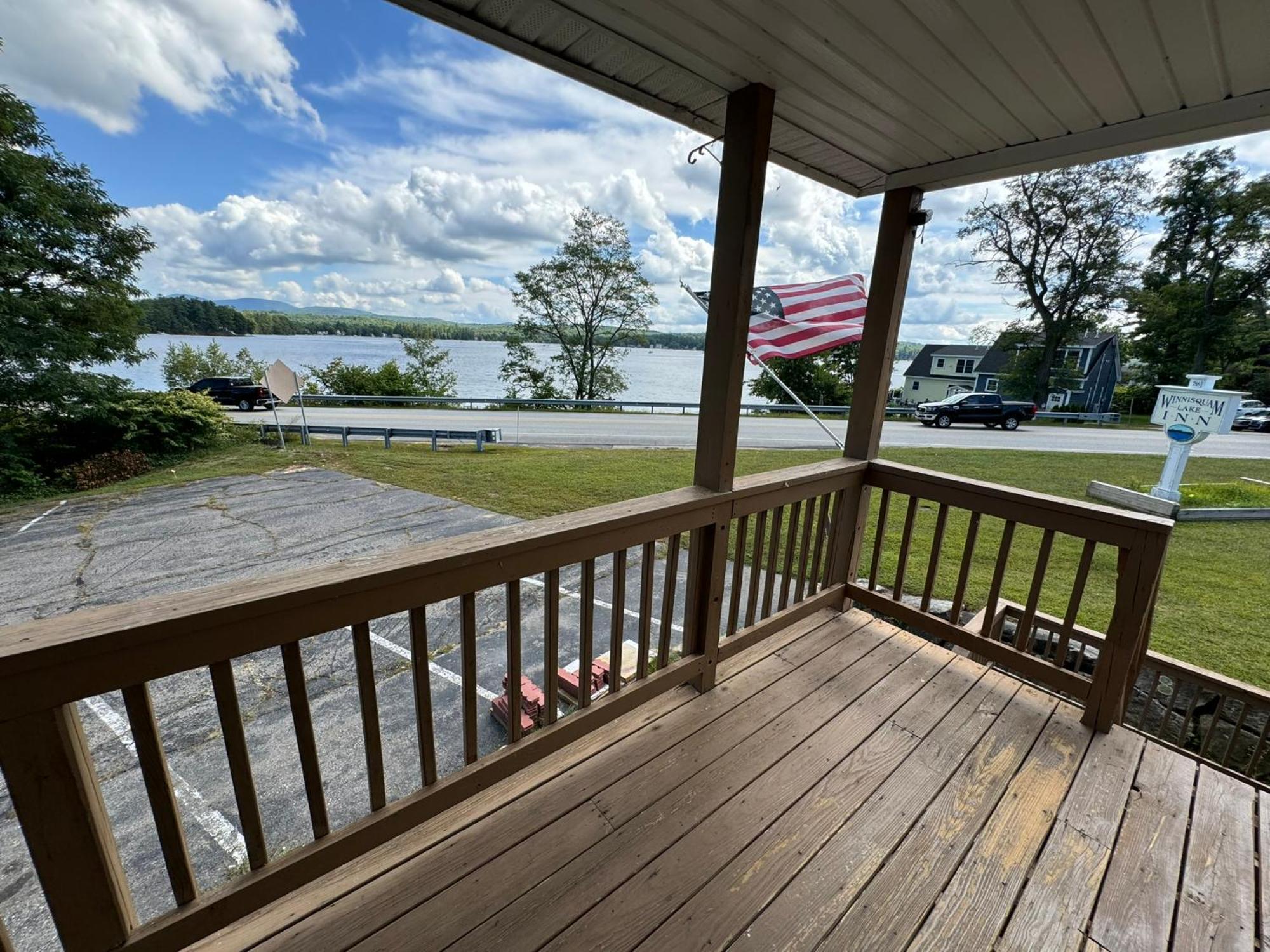Winnisquam Lake Inn ティルトン エクステリア 写真