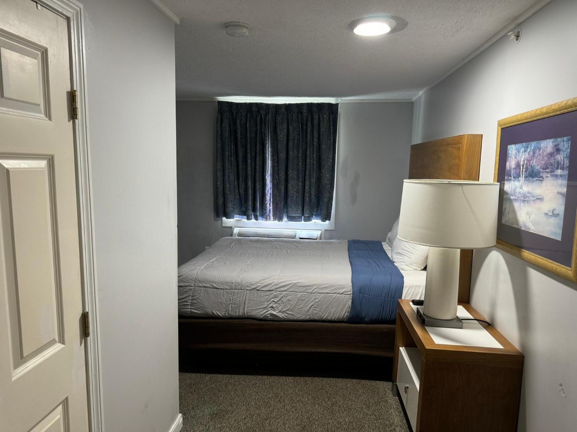Winnisquam Lake Inn ティルトン エクステリア 写真