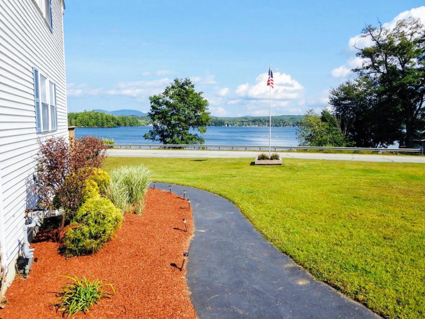 Winnisquam Lake Inn ティルトン エクステリア 写真